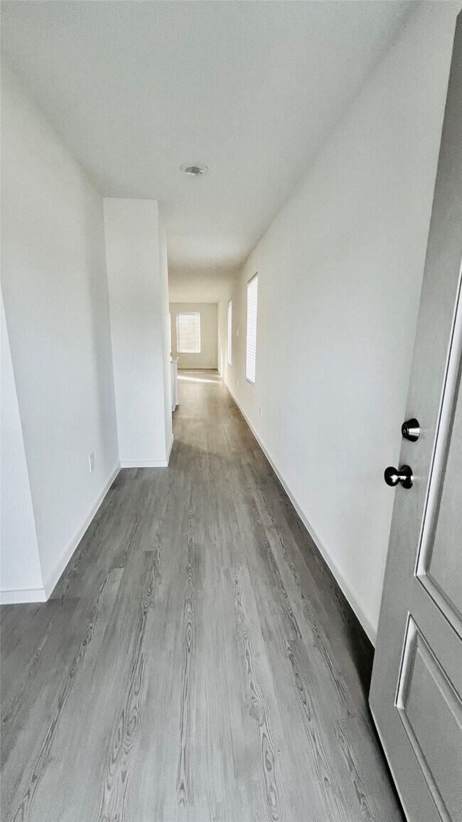 Photo - 16602 Trembling Aspen Ln