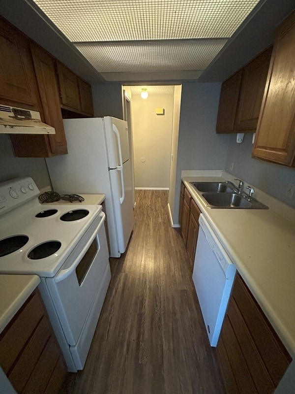 Photo - South 7th Street - 421