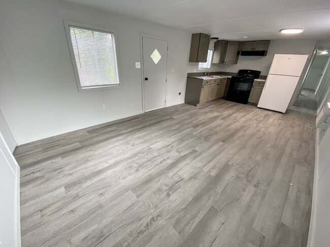 Photo - Recently Remodeled 3-Bed Mobile Home in Sulphur Unit 15