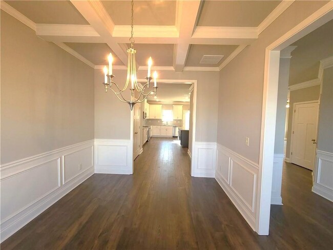 Photo - 1866 Castleberry Ln House