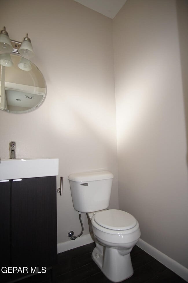 Photo - 6262 Woodrow Bean Transmountain