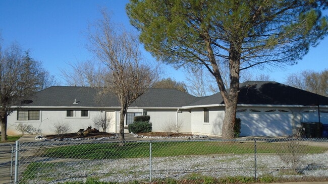 1984 Airstrip Rd