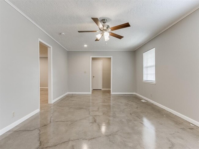 Photo - 2609 Brentwood Dr