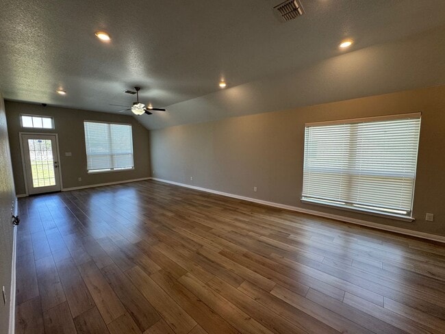 Photo - Beautiful Private Midway ISD Home