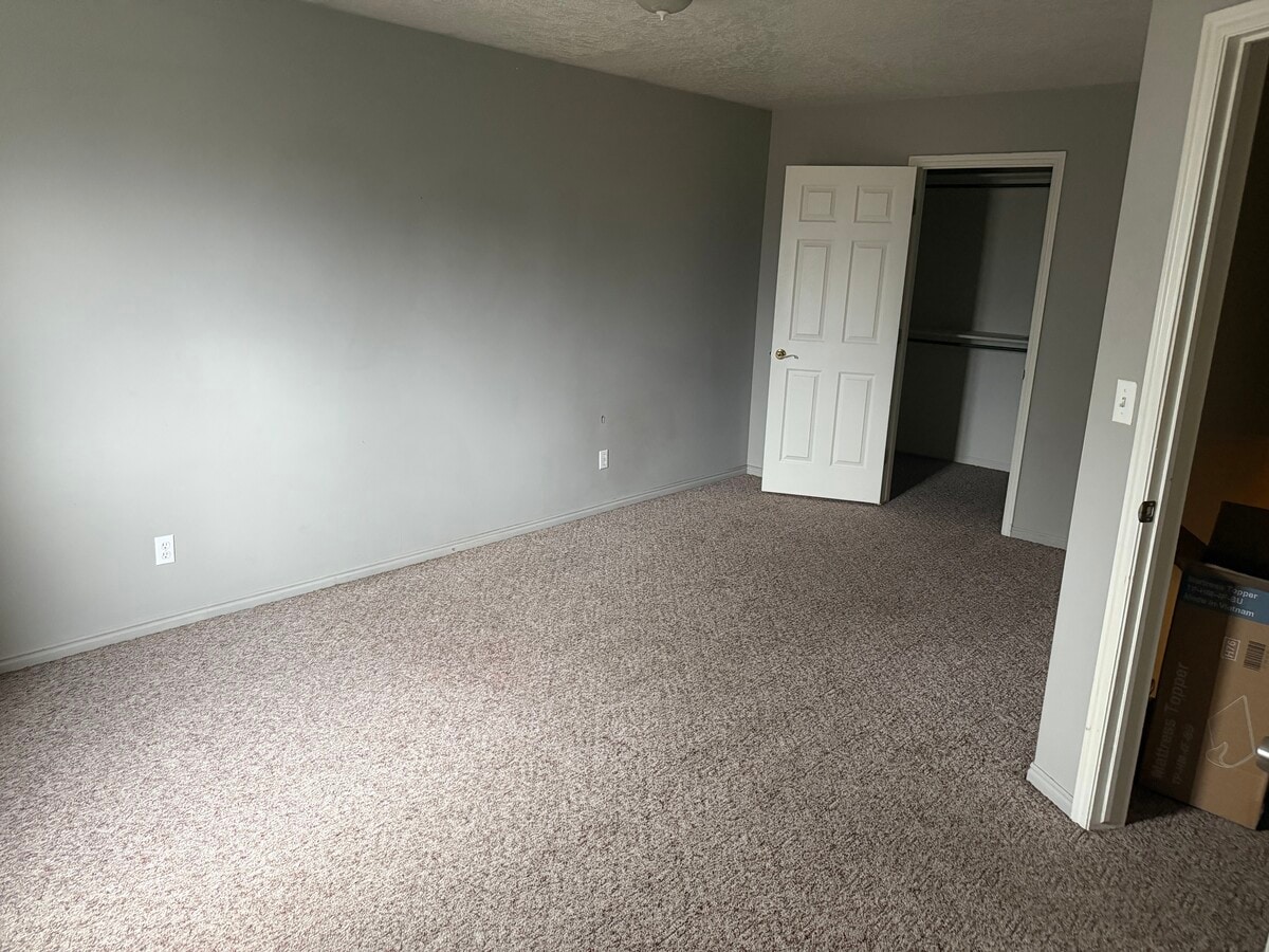 Photo - 1509 W 3200 S