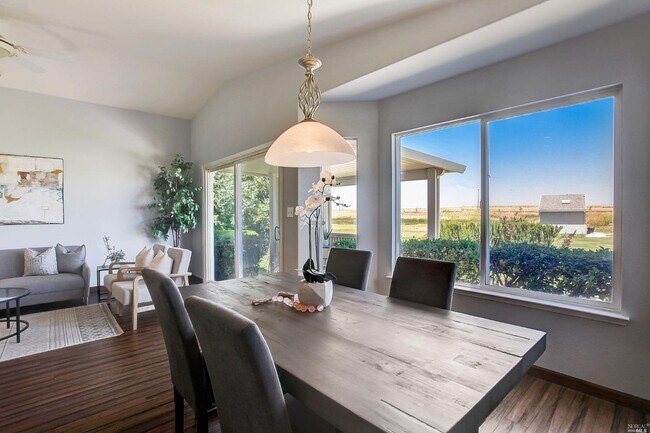 Photo - 377 Gold Hills Dr