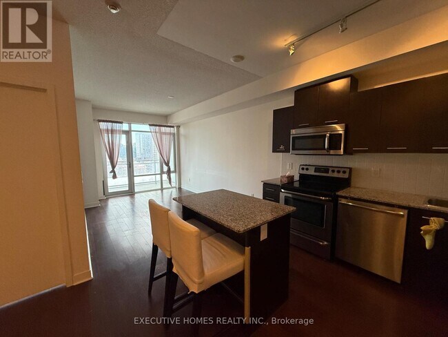 Photo - 365 Prince of Wales Dr Unit 803