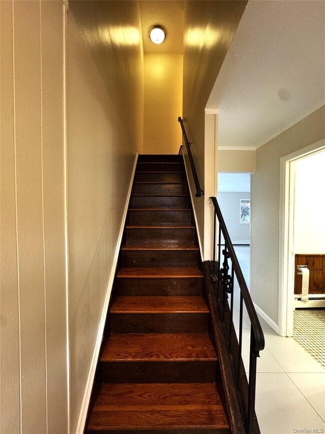 Photo - 8 Whitman Ct