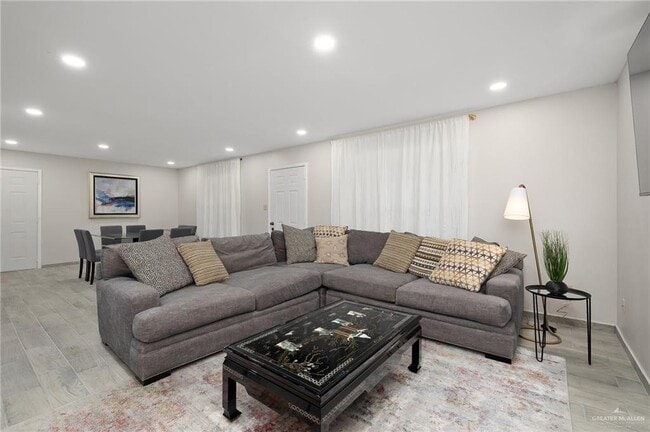 Photo - 16 El Rancho Rd Unit 36