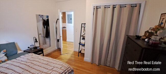 Photo - 145 Hillside St Unidad 2