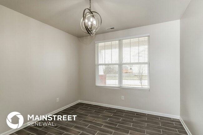 Photo - 16991 Green Crest Ln