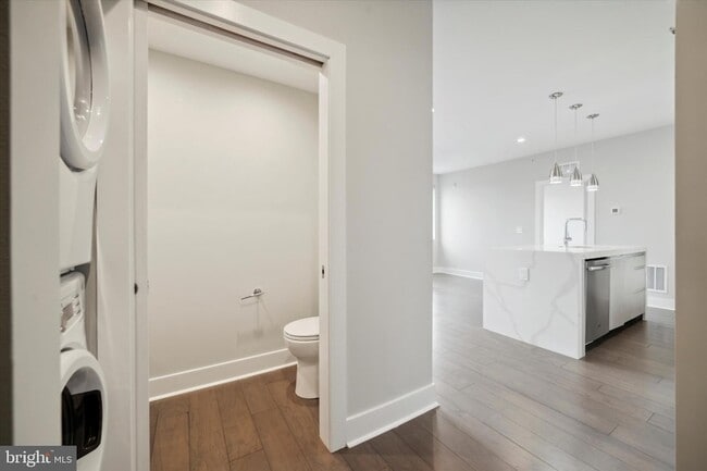 Photo - 1405 Frankford Ave Unit 504
