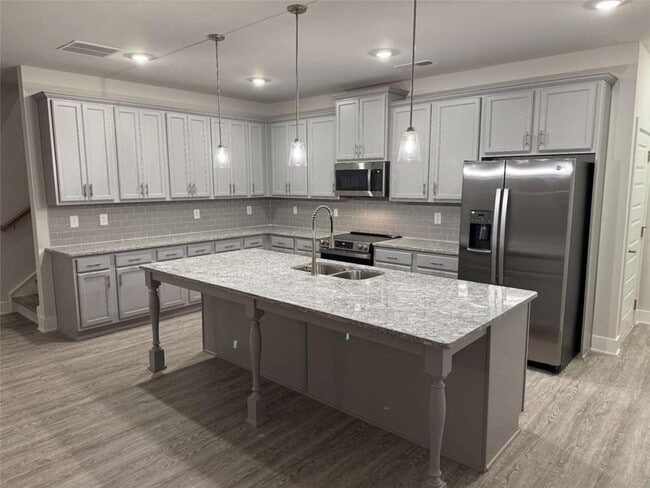 Photo - 2530 Harbor Rdg Pass