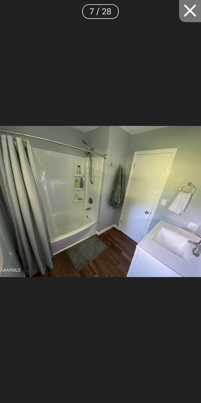 512 Meadow St Rental House Rental in Harrogate, TN