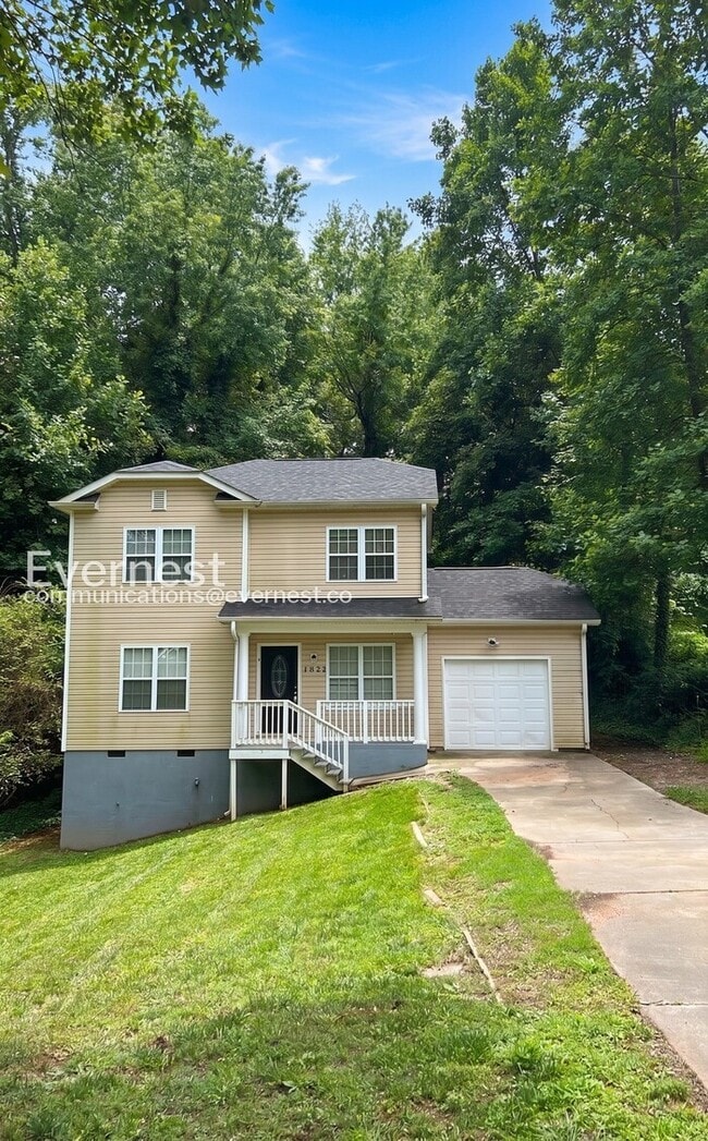 Building Photo - 1922 Dove Dr