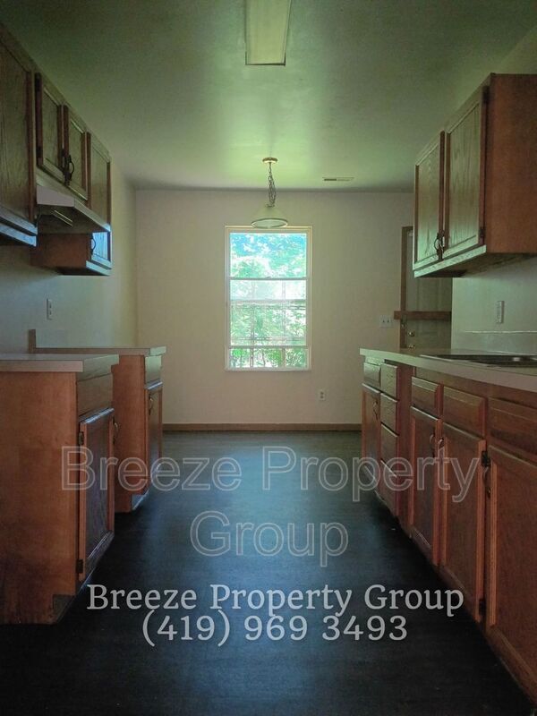 Photo - 546 Breaden St