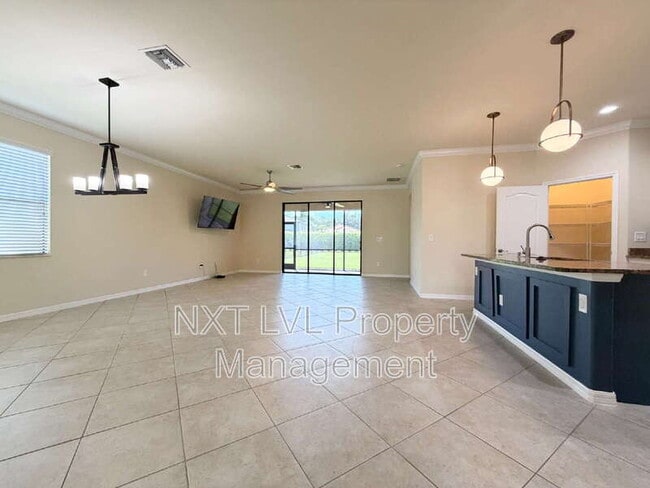 Photo - 9453 River Otter Dr