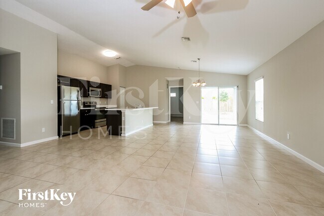 Photo - 4477 Southwest