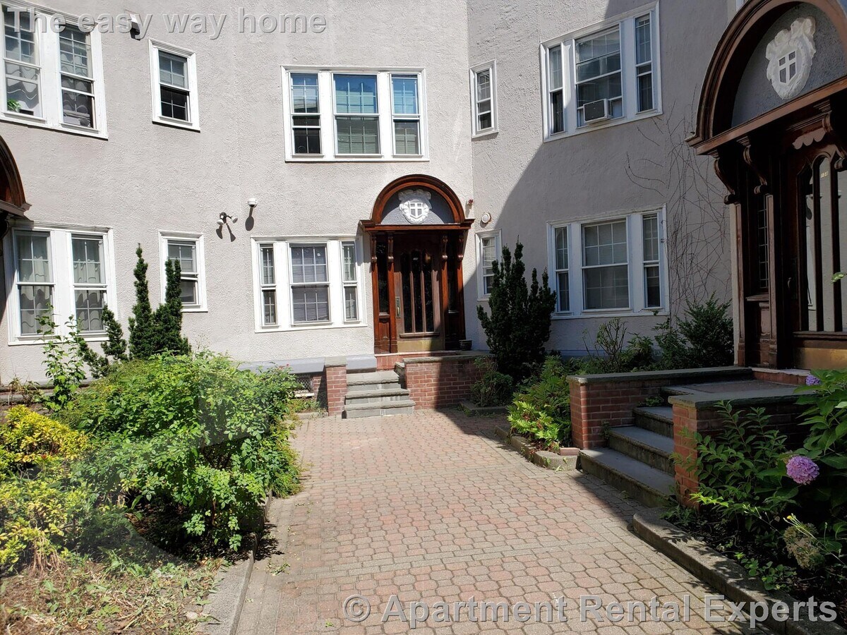 Photo - 156 Magazine St Unit #25