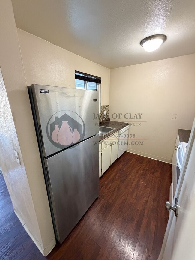 Photo - Beaverton Community Living | Dedicated Off-Street Parking & Great Layout Unit I-12