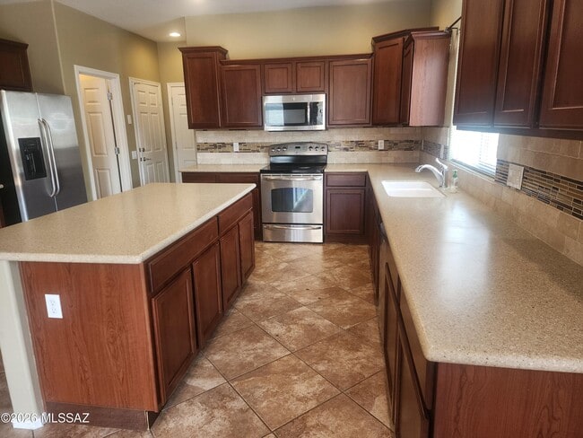 10615 E Native Rose Trail