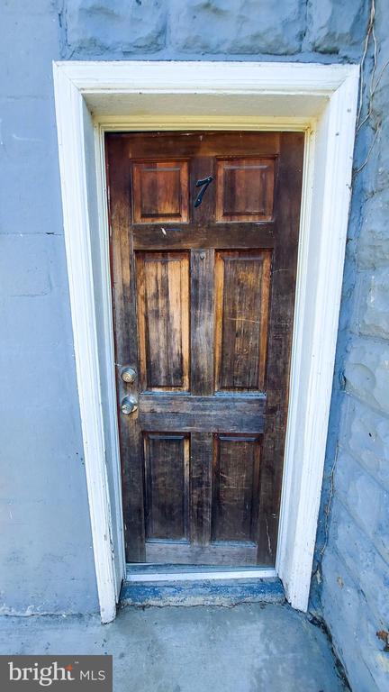 Photo - 228 Manor Cir