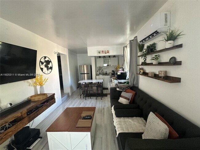 Photo - 510 NW 146th St Unit 2