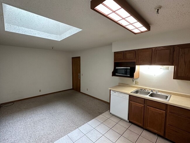 Photo - Waterfront Apartments II Unit 2
