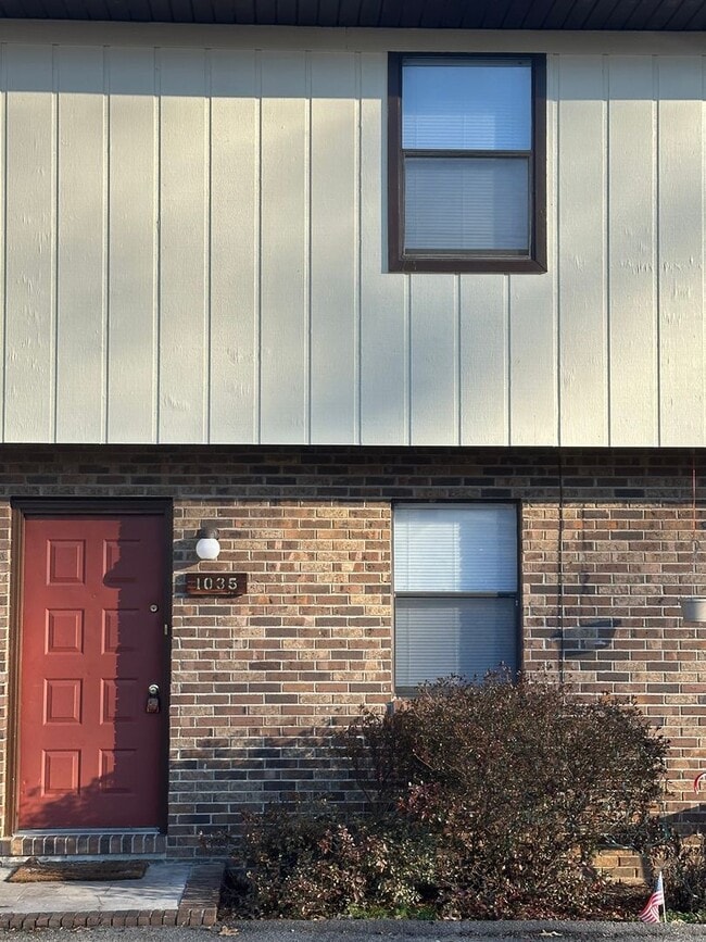 Photo - 2 Bedrooms 1.5 baths Townhouse, Kingsport TN