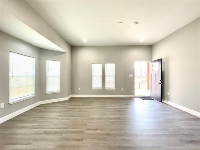 Photo - 1808 Oneal St