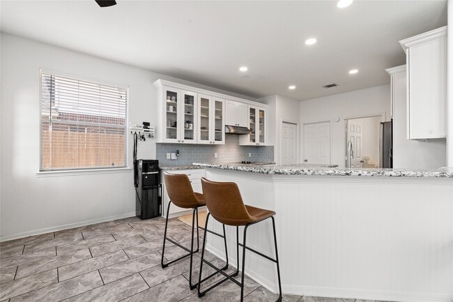 Photo - 4710 Devonberry Ln