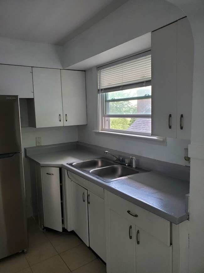 Photo - 128 Pointview Ave Unidad 128.5
