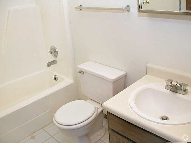 First Bathroom - Carriage Place Apartments