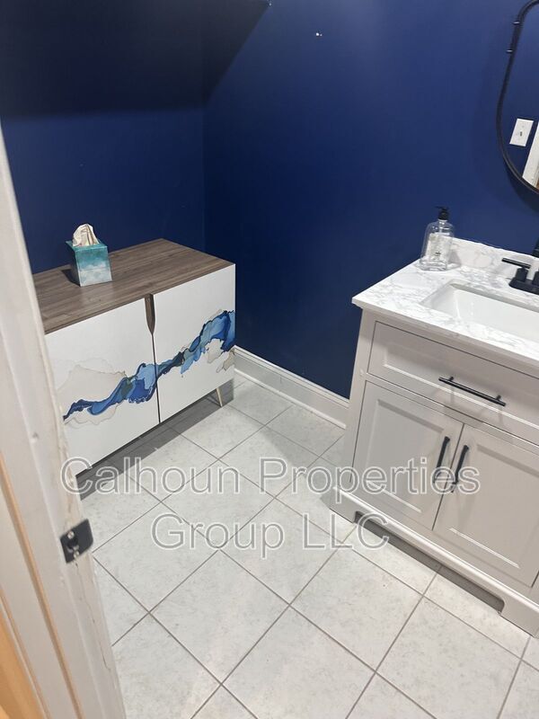 Photo - 1301 L'Enfant Square SE