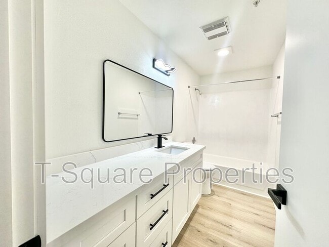 Photo - 7041 S 116th Pl