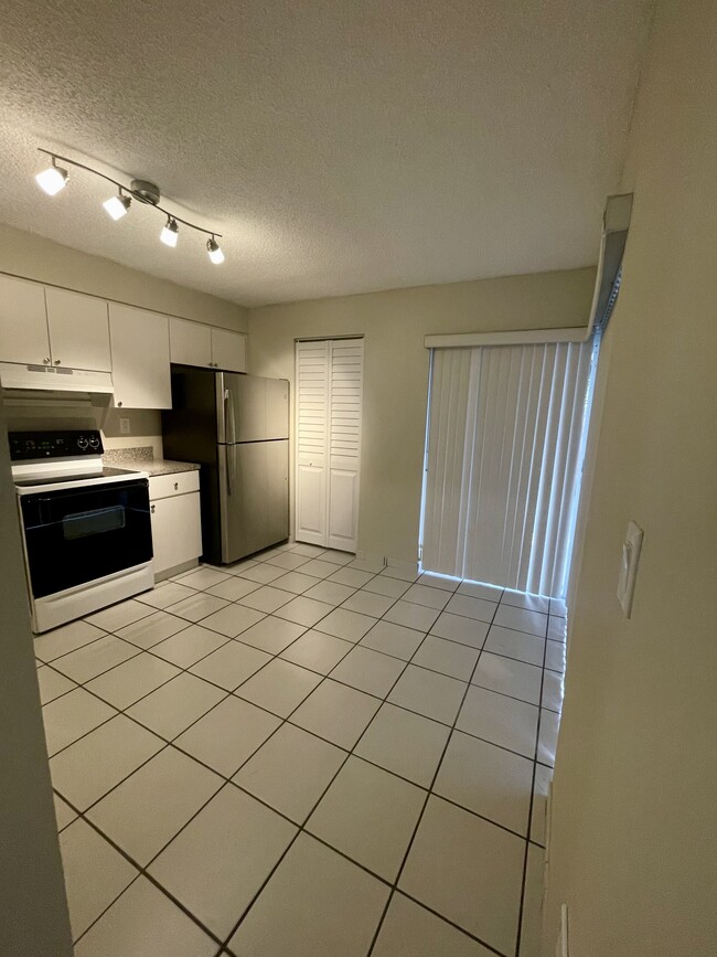 Photo - 7569 SW 109th Pl