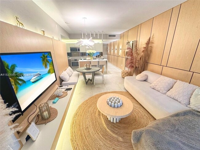 Building Photo - 1010 SW 2nd Ave Unit 601