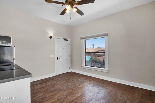 Photo - 5753 W Glendale Ave Unit Apt 202