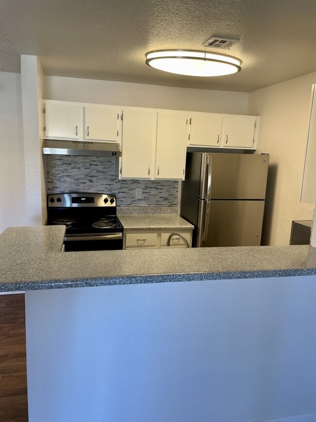 Silver Stream Apartments