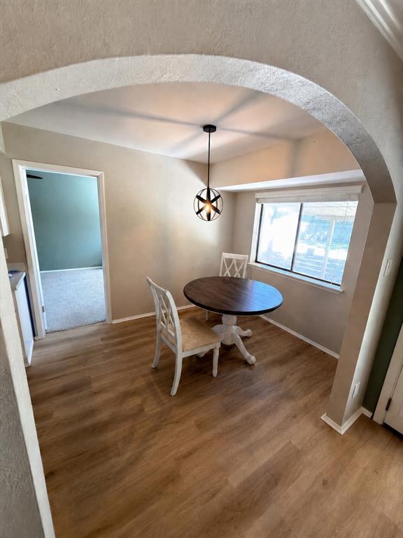 Photo - 1105 Green Meadow Dr