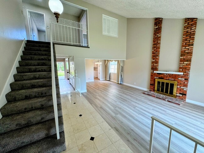 Photo - 13029 Semora Dr