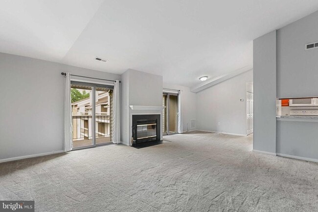 Photo - 1110 Castle Harbor Way Unit 3D