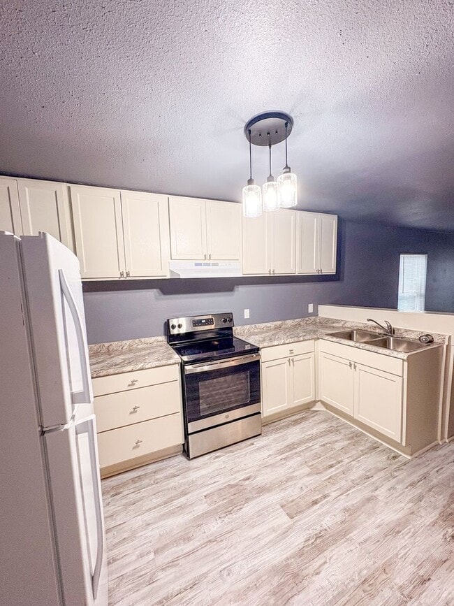 Photo - 806 S 22nd St