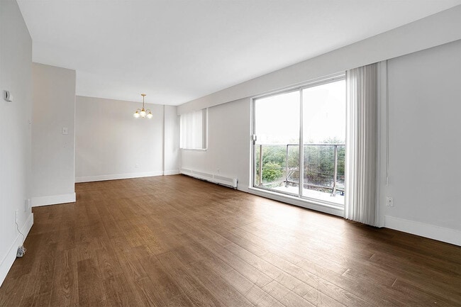 Ocean Park Place Apartments