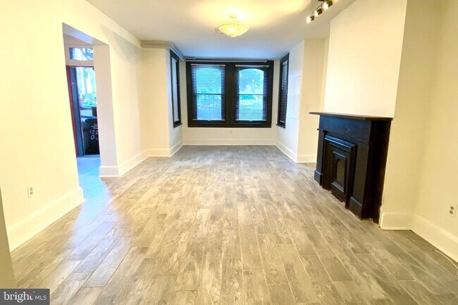 Photo - 1225 O St NW