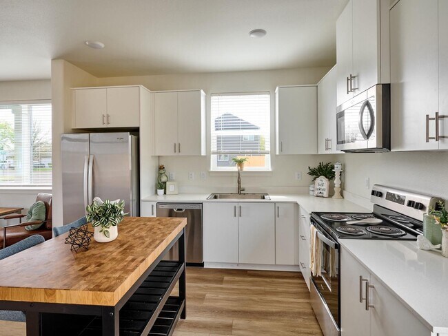 Photo - 261 28th Ave SE