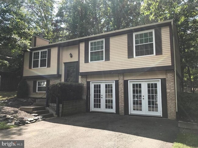 Photo - 42 Tarleton Way