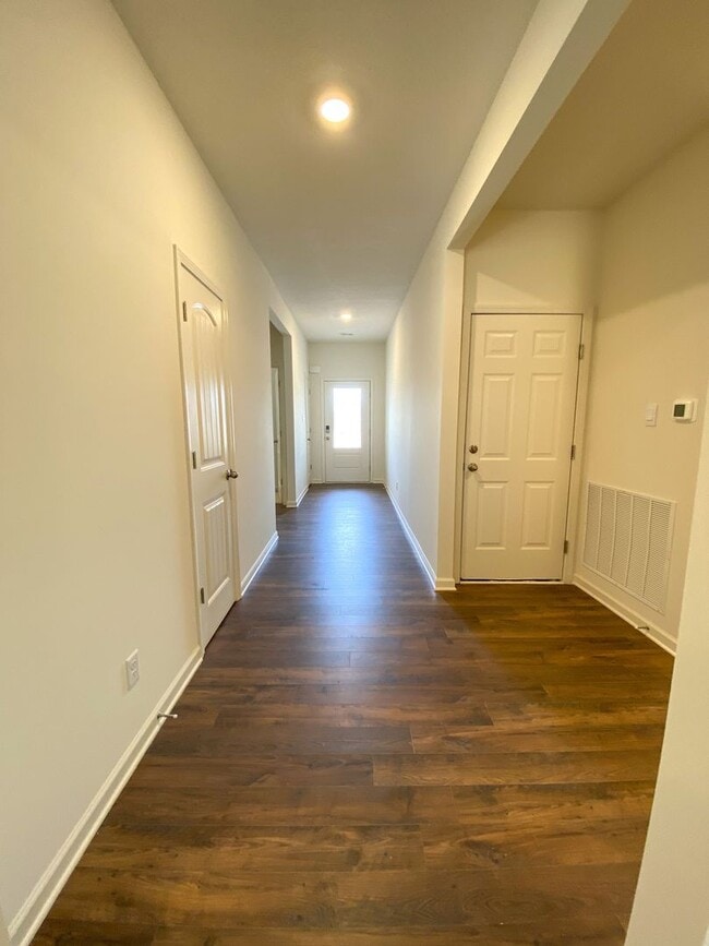 Photo - 4 bed, 2 bath in Oakland built in 2023