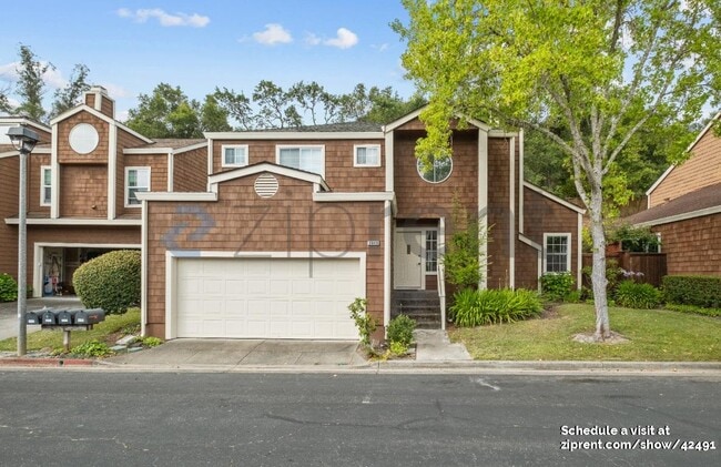 Photo - 2643 Spring Oaks Dr House
