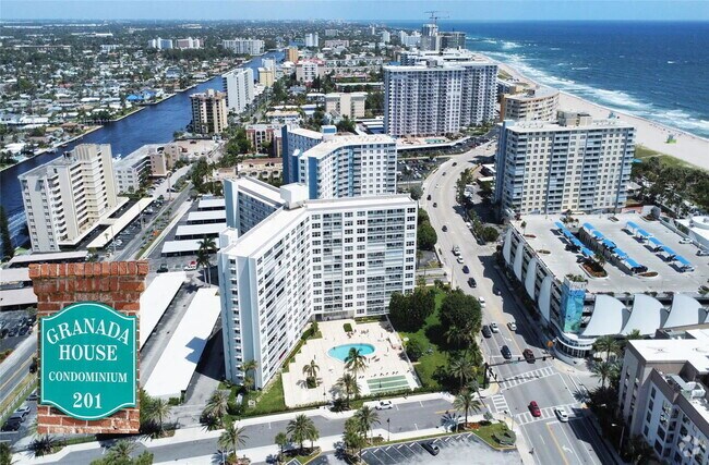 Building Photo - 201 N Ocean Blvd Unit 902 Rental